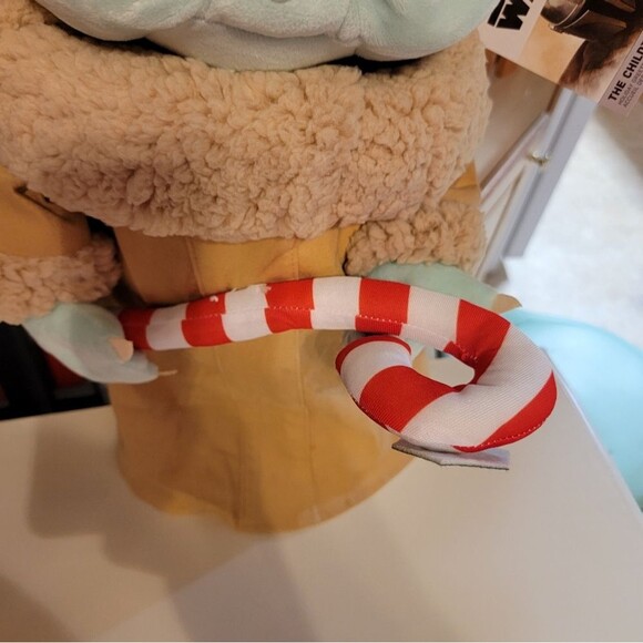 Star Wars THE CHILD Holiday Greeter 18" Plush Baby Yoda holding Candy Cane - Picture 3 of 10